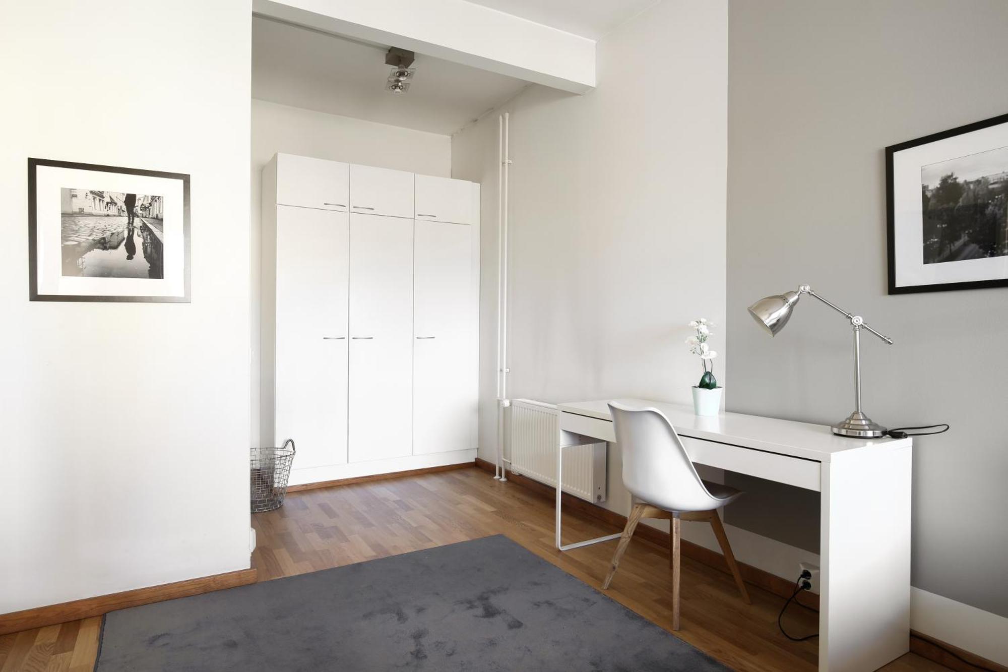 Kotimaailma Apartments Kamppi - Spacious 1Br Helsinki Esterno foto